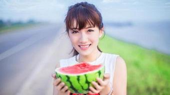 吃瓜少女陈二四,吃瓜少女的娱乐圈观察日记