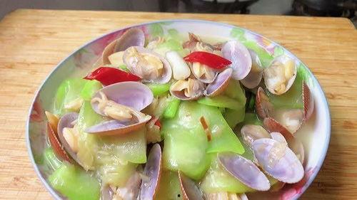 广东最热吃瓜视频,最热吃瓜视频盘点,清凉一夏!