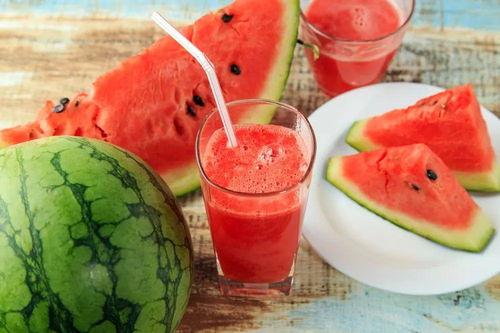 喜欢闺蜜吃瓜,那些隐藏在甜蜜背后的秘密