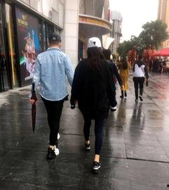 吃瓜群众何捷,揭秘娱乐圈背后的真实故事